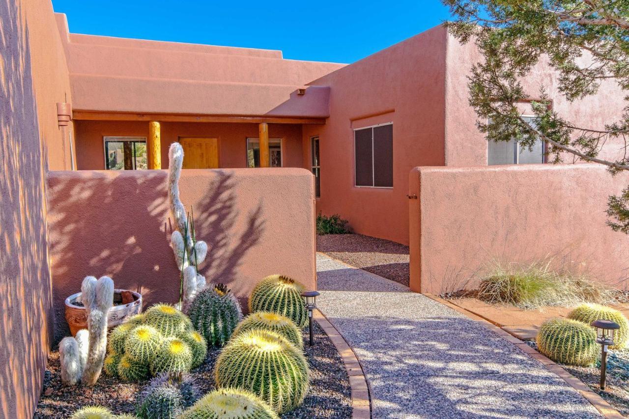 Luxury Sedona Living Remodeled With Red Rock Views! Exterior foto